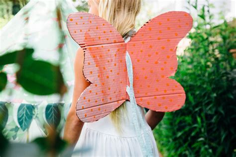 diy butterfly wings cardboard|how to make foldable wings.